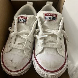 8C toddler converse